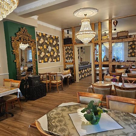 Boutique Hotel Am Bahndamm Allendorf  Esterno foto